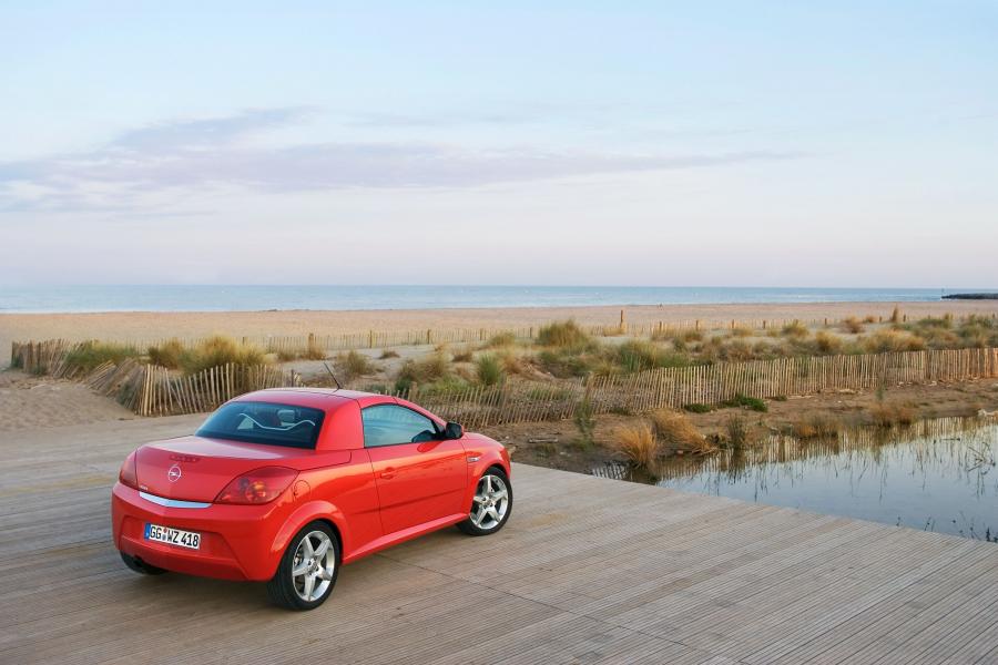  Opel Tigra Twin Top 2004 года  (фото 59 из 142)